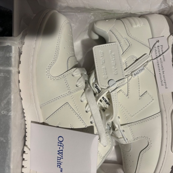 Designer shoes - Picture 4 of 11